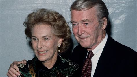 gloria hatrick|The Truth About Jimmy Stewarts Relationship With His Wife。